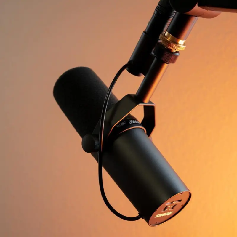 Shure SM7B Cardioid Dynamic Vocal Microphone - Image 2