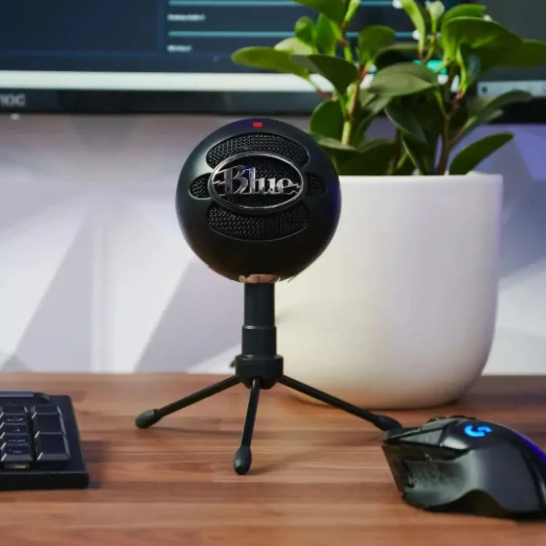 Logitech Blue Snowball iCE Plug-and-Play USB Microphone - Black