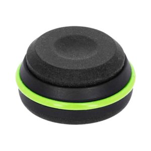 Set of four Gravity GSASMIF01 absorber pucks for loudspeakers, aimed at improving sound quality by minimizing resonance.